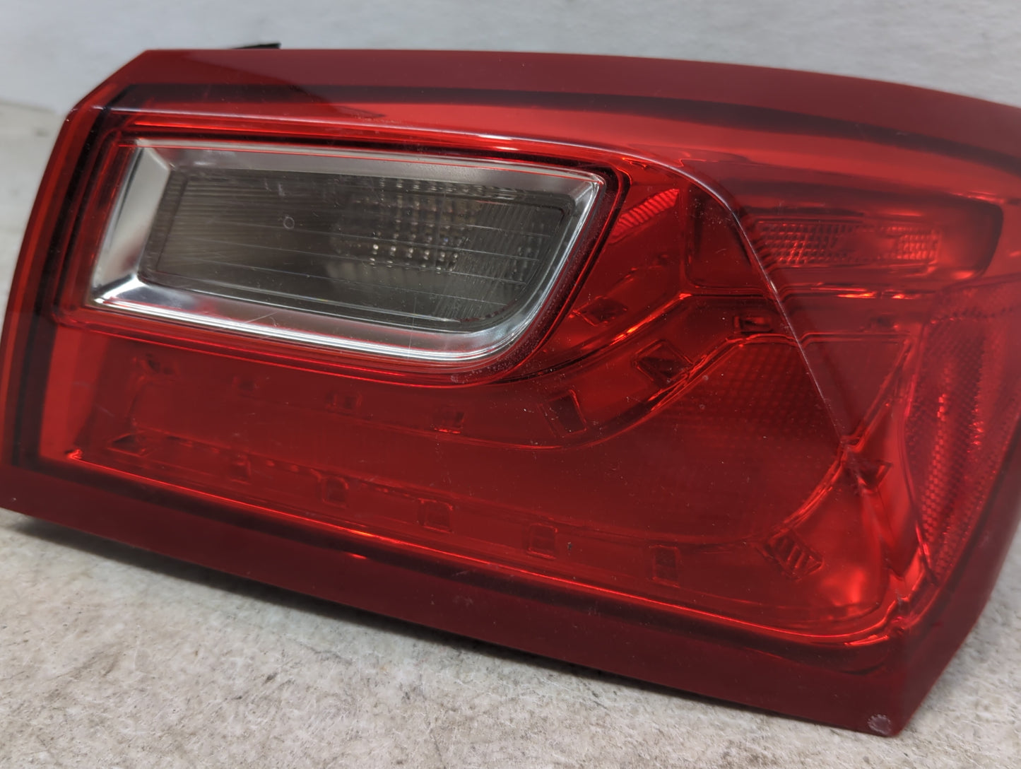 2016 Chevrolet Malibu Tail Light Assembly Passenger Right OEM P/N:84059909 Fits OEM Used Auto Parts - Oemusedautoparts1.com