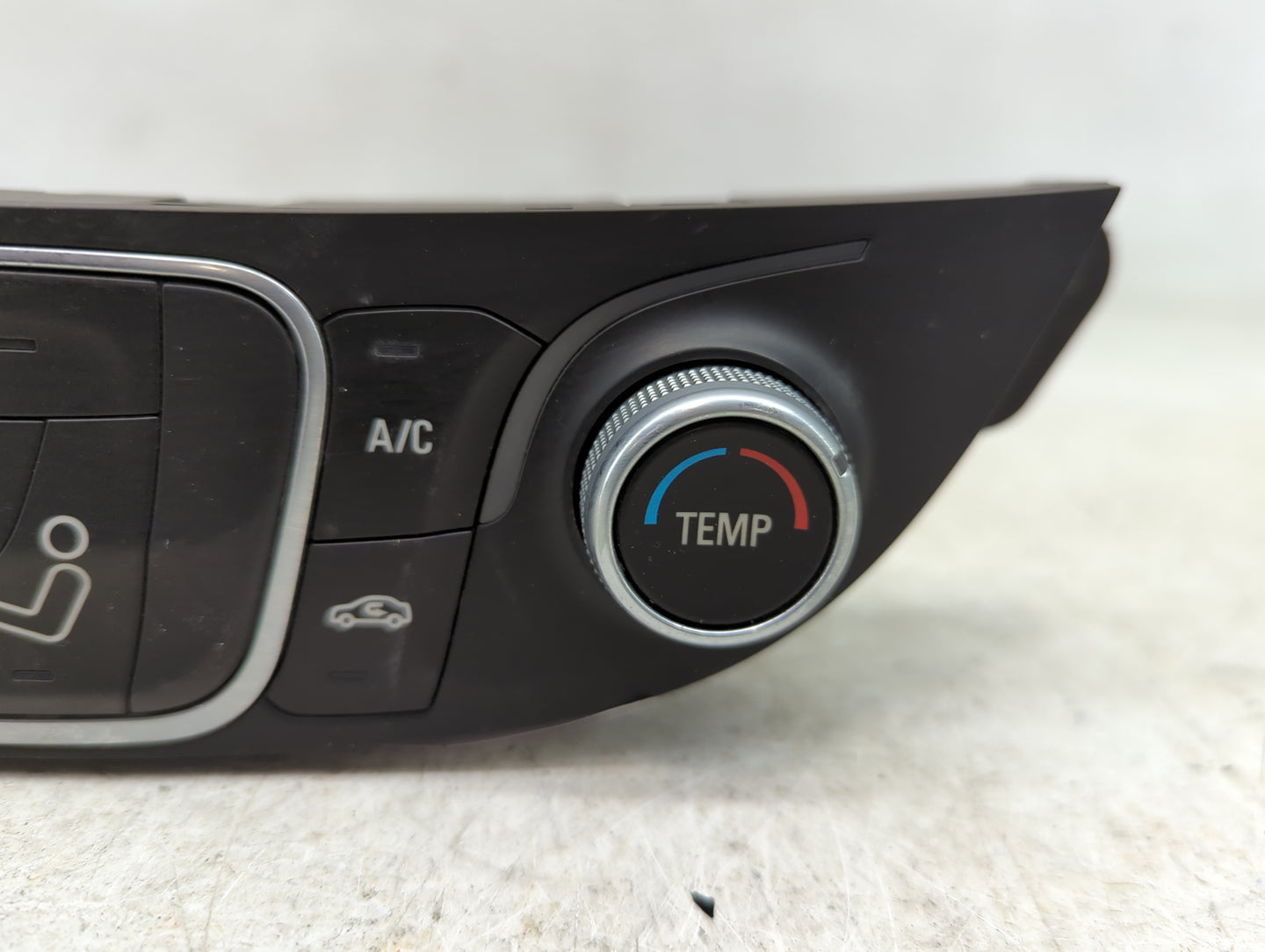 2016-2017 Chevrolet Malibu Climate Control Module Temperature AC/Heater Replacement P/N:23414952 Fits Fits 2016 2017 OEM Use