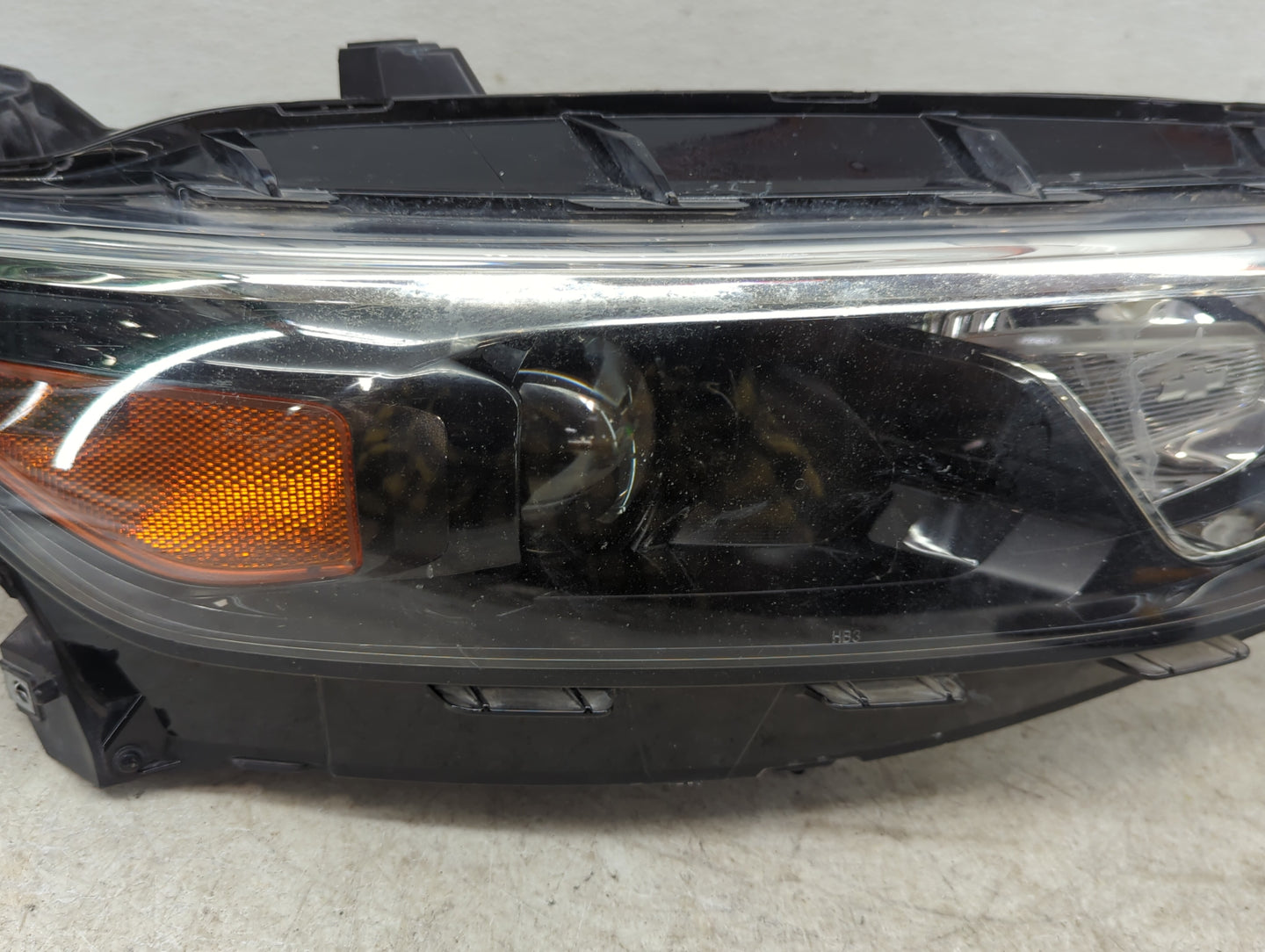 2016-2018 Chevrolet Malibu Driver Left Oem Head Light Headlight Lamp - Oemusedautoparts1.com