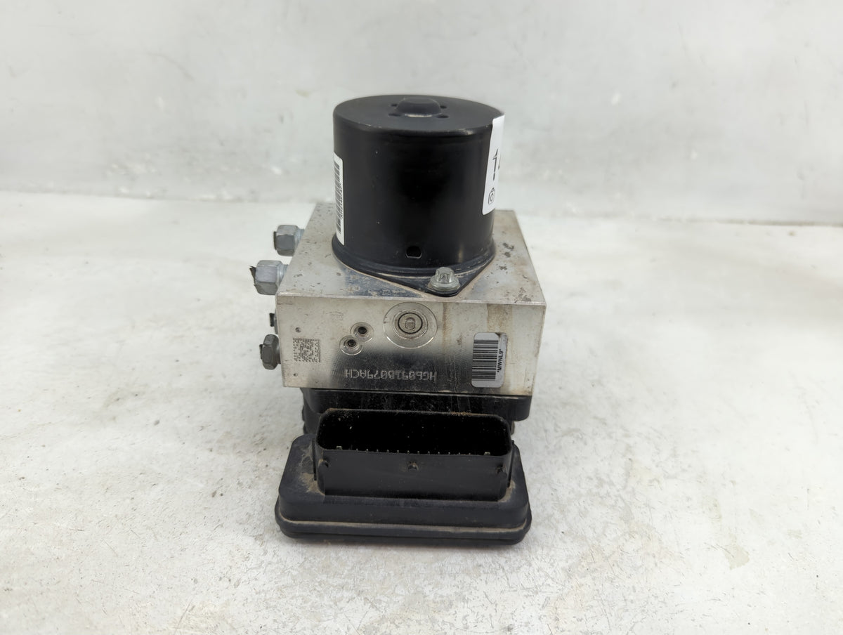 2016 Chevrolet Malibu Anti-Lock Brake ABS Pump Module Actuator OEM P/N:22863598 16817037, 11360095 Fits Fits 2007 2008 2009 
