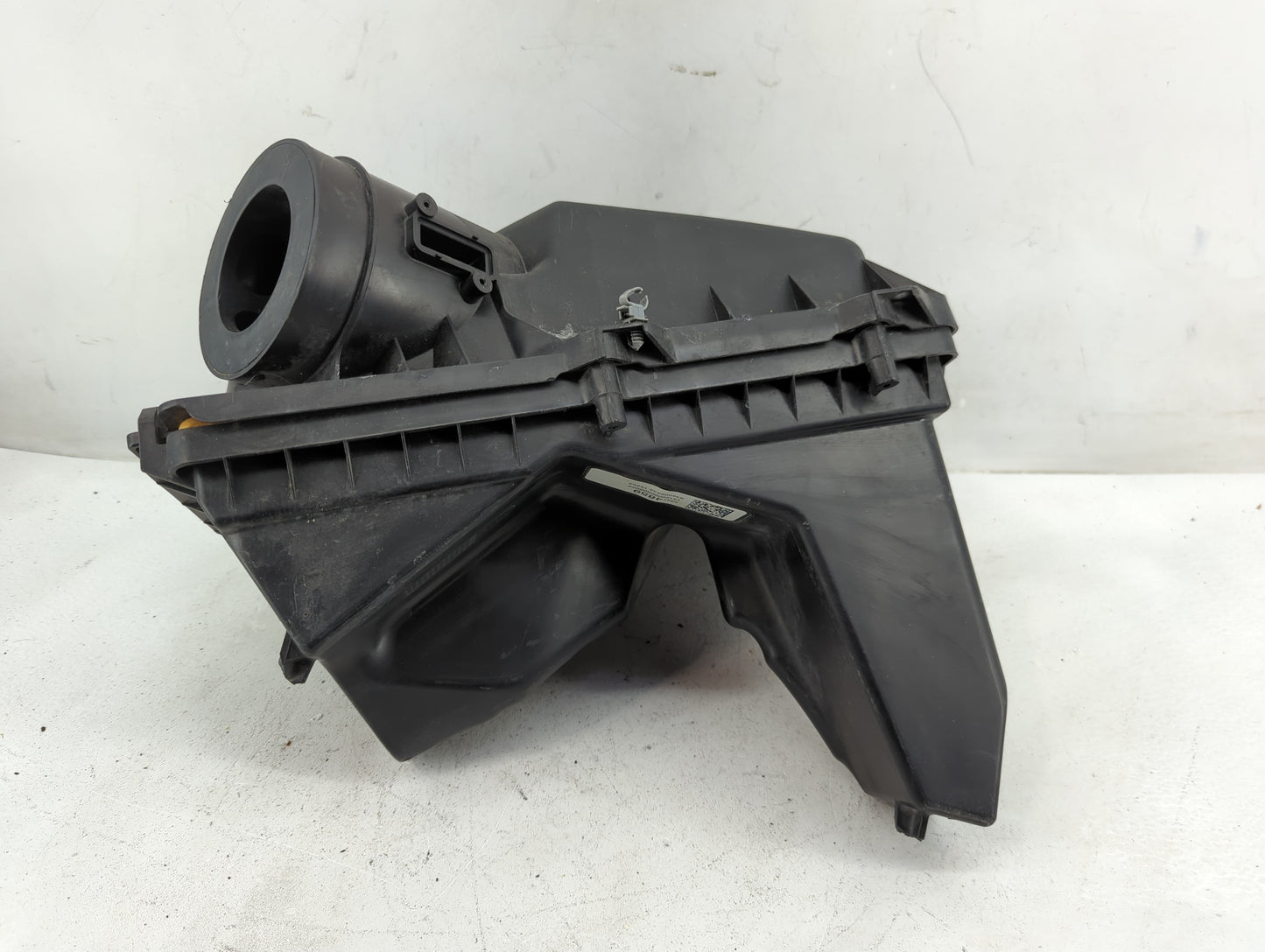 2016-2021 Chevrolet Malibu Air Cleaner Intake-duct Hose Tube - Oemusedautoparts1.com