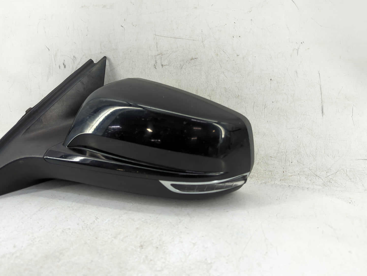 2014-2016 Chevrolet Malibu Driver Side View Mirror - Left Door Mirror OEM Used - Oemusedautoparts1.com