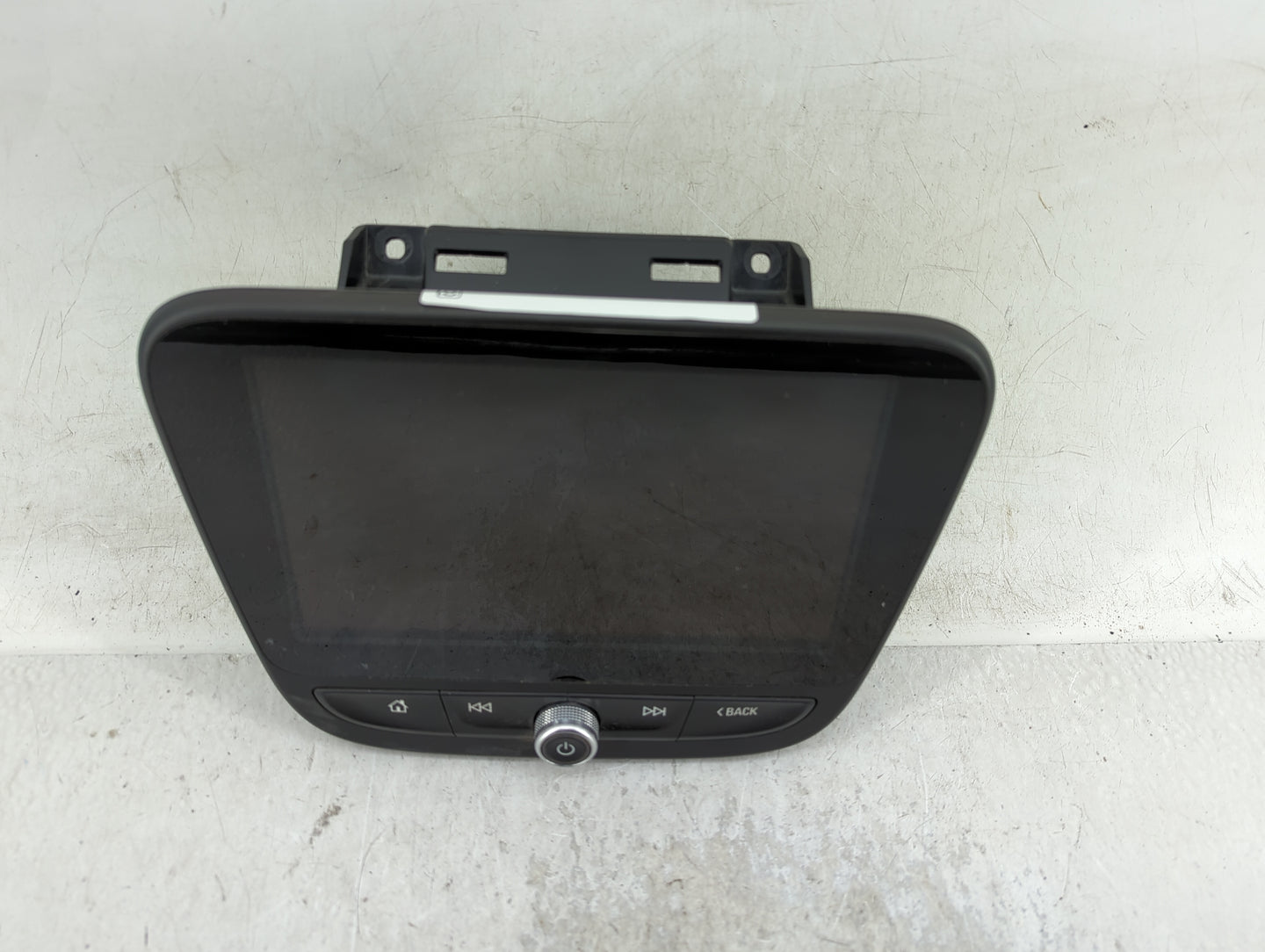 2016 Chevrolet Malibu Radio AM FM Cd Player Receiver Replacement P/N:84030865 Fits OEM Used Auto Parts - Oemusedautoparts1.c