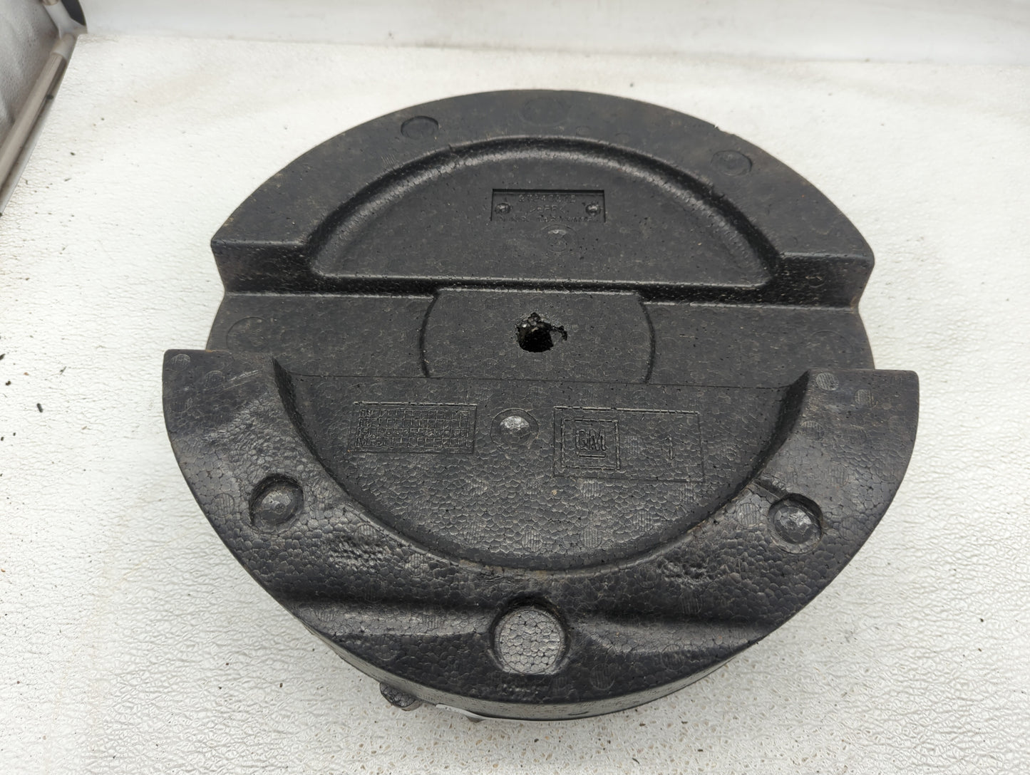 2016 Chevrolet Malibu Spare Scissor Car Jack 1414248 - Oemusedautoparts1.com