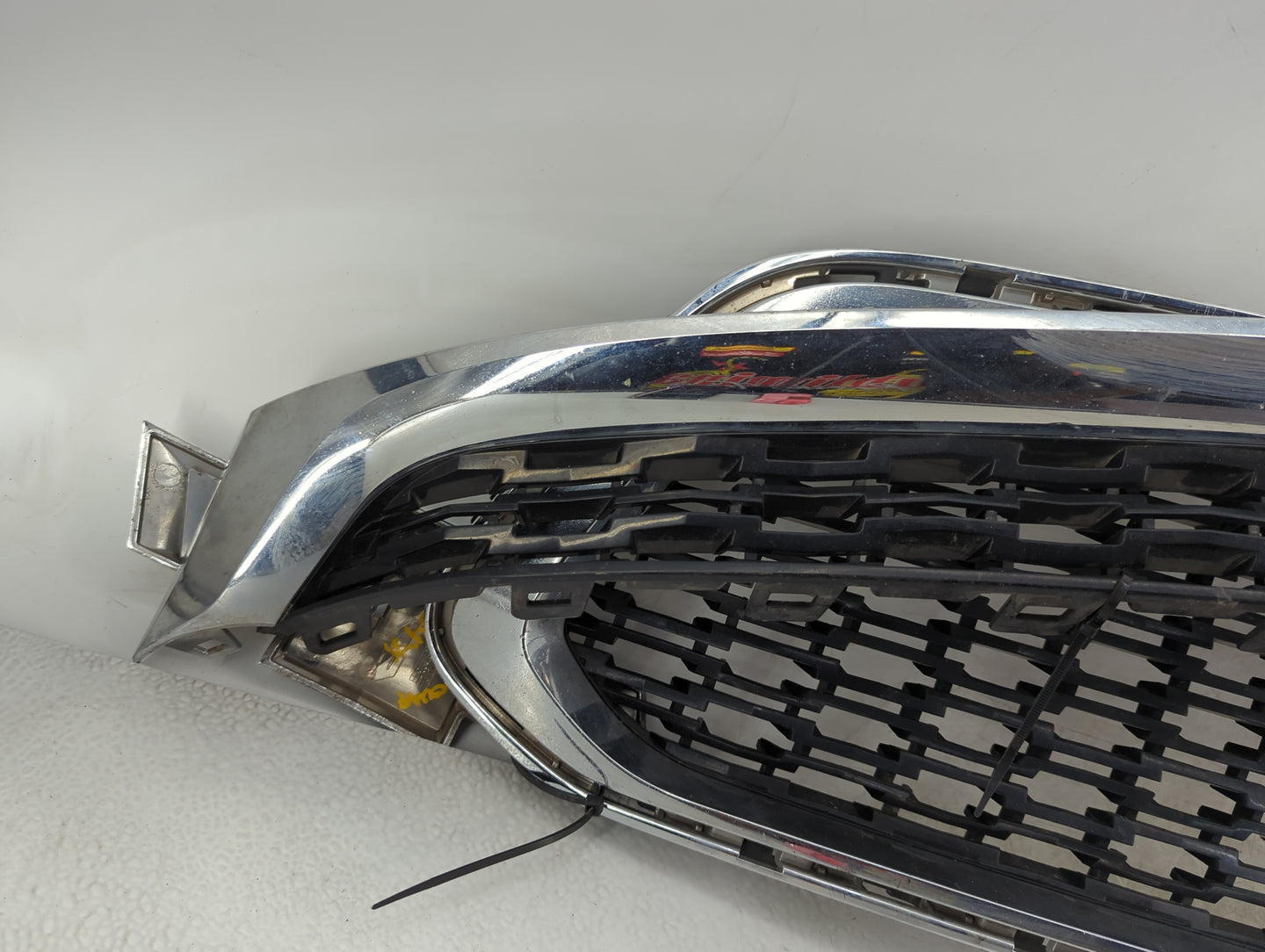 2014-2016 Chevrolet Malibu Front Grille Bumper Not Included - Oemusedautoparts1.com