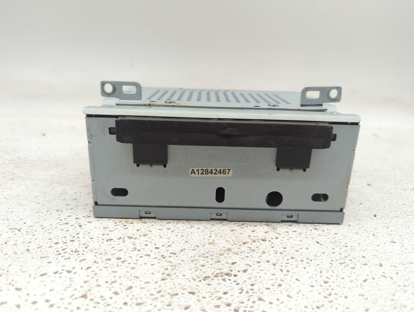 2016 Chevrolet Malibu Radio AM FM Cd Player Receiver Replacement P/N:CM5T-19C107-HG Fits Fits 2017 OEM Used Auto Parts - Oem