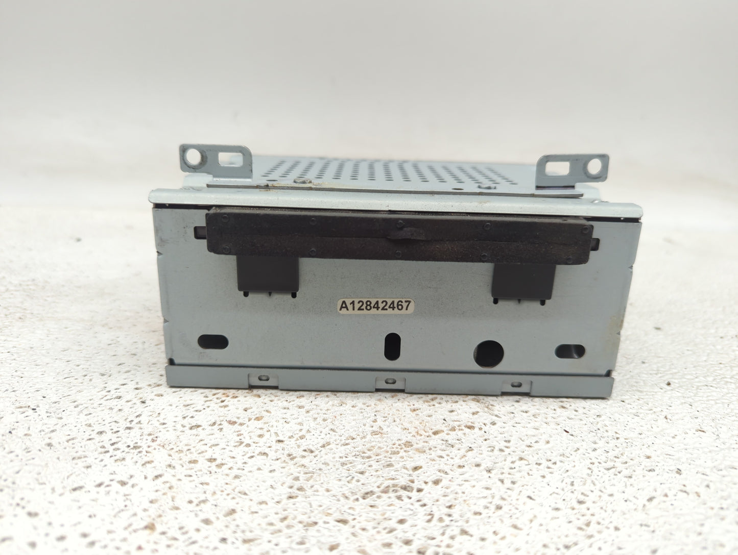2016 Chevrolet Malibu Radio AM FM Cd Player Receiver Replacement P/N:CM5T-19C107-HG Fits Fits 2017 OEM Used Auto Parts - Oem