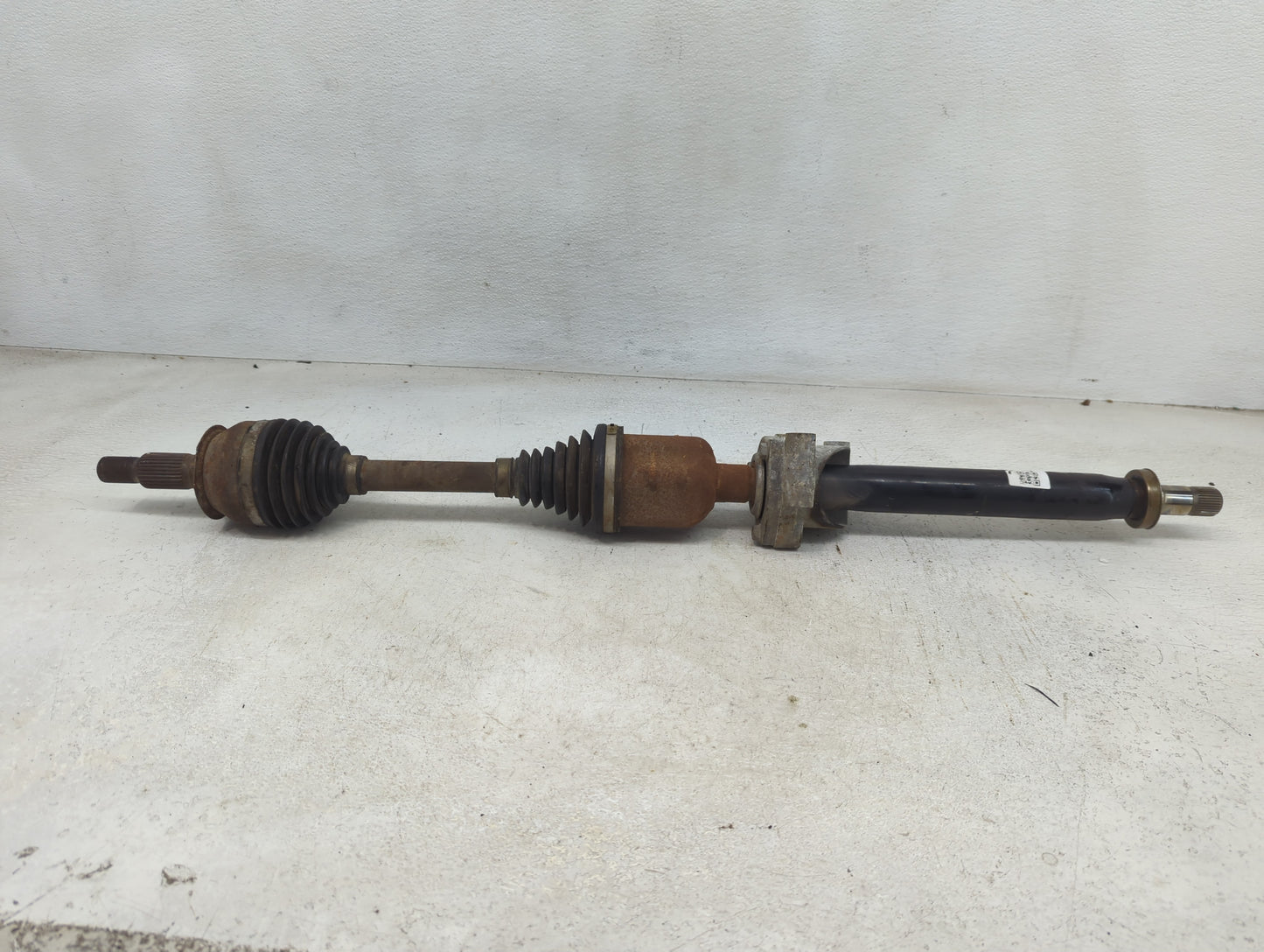 2013-2015 Chevrolet Malibu Axle Shaft Front Passenger Cv C/v - Oemusedautoparts1.com