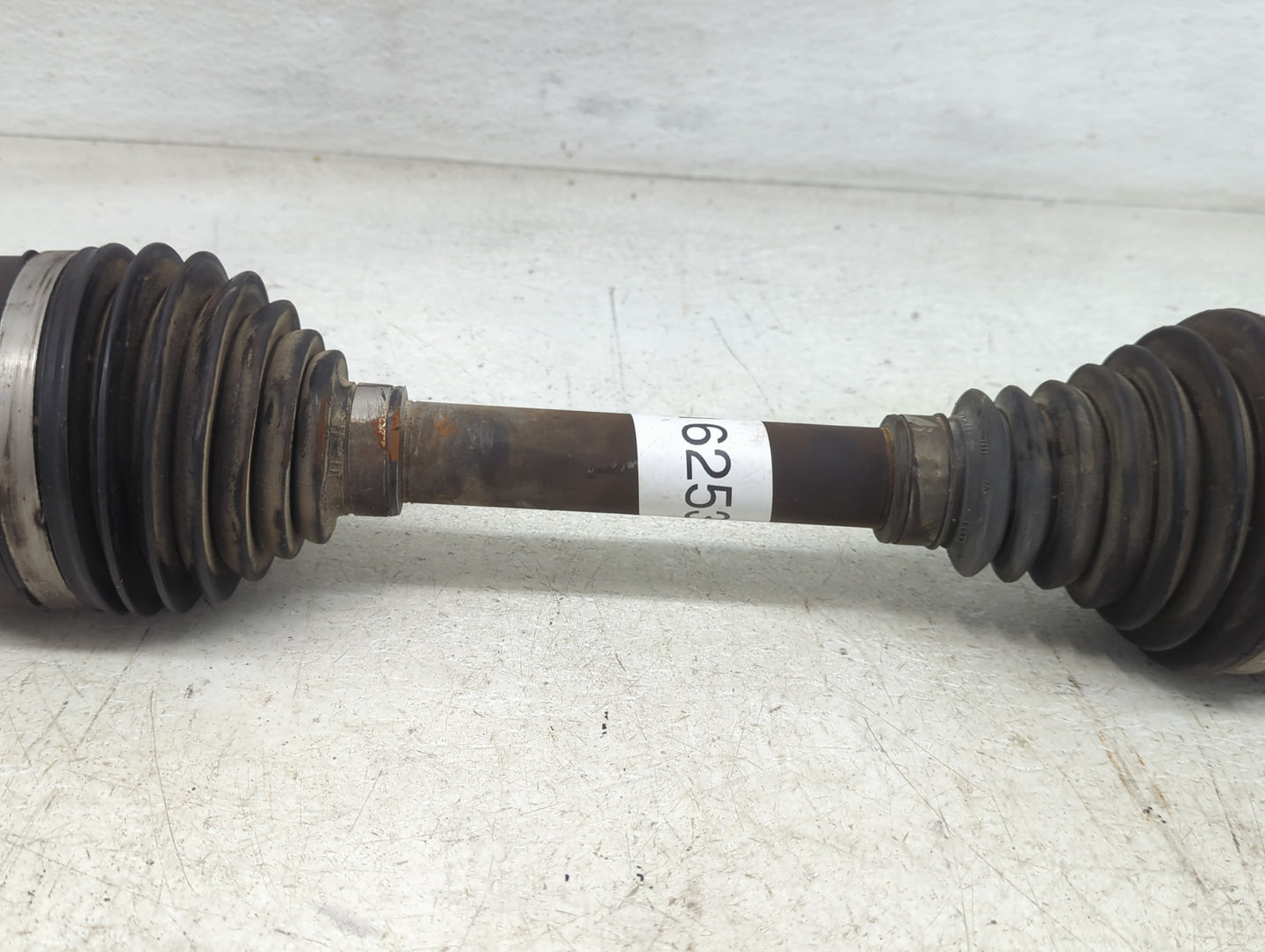 2013-2015 Chevrolet Malibu Axle Shaft Front Driver Cv C/v - Oemusedautoparts1.com