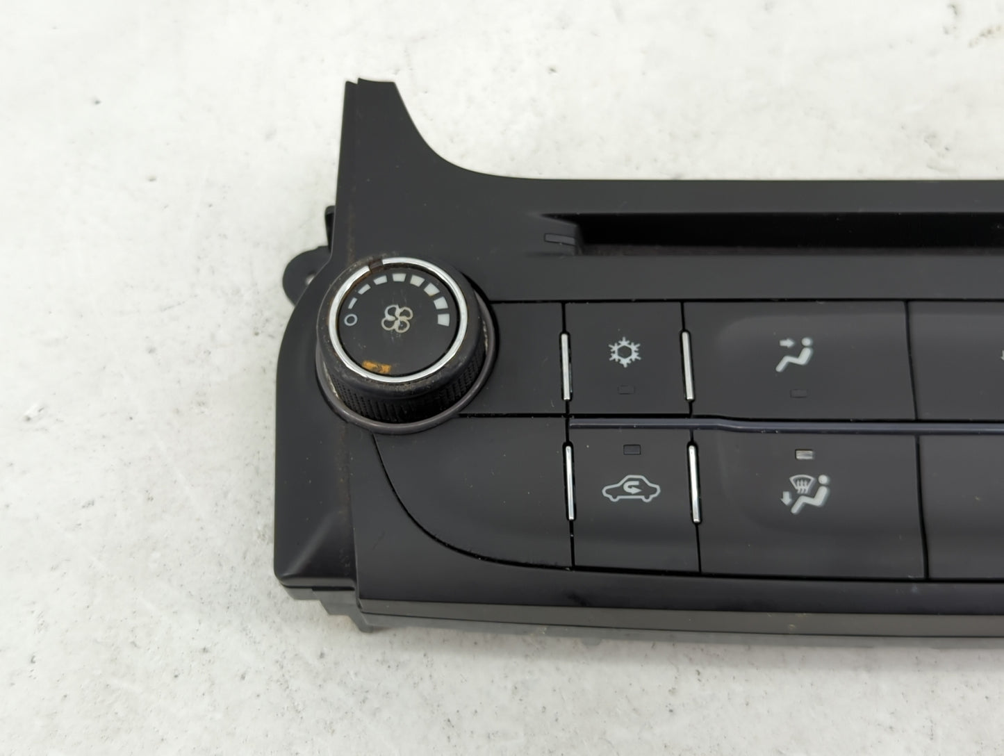 2016-2017 Chevrolet Malibu Climate Control Module Temperature AC/Heater Replacement P/N:23465797 Fits Fits 2016 2017 OEM Use