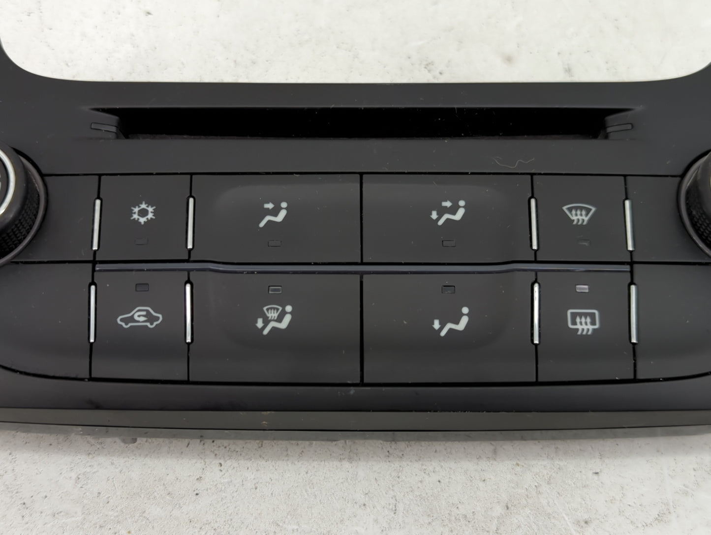 2016-2017 Chevrolet Malibu Climate Control Module Temperature AC/Heater Replacement P/N:23465797 Fits Fits 2016 2017 OEM Use