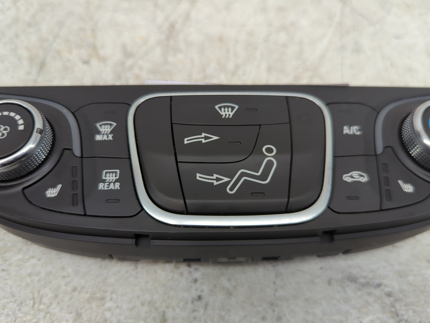 2016-2017 Chevrolet Malibu Climate Control Module Temperature AC/Heater Replacement P/N:23414953 Fits Fits 2016 2017 OEM Use