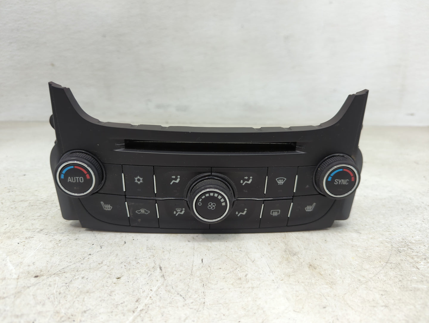 2014-2016 Chevrolet Malibu Climate Control Module Temperature AC/Heater Replacement P/N:545290509 23465801 Fits OEM Used Aut