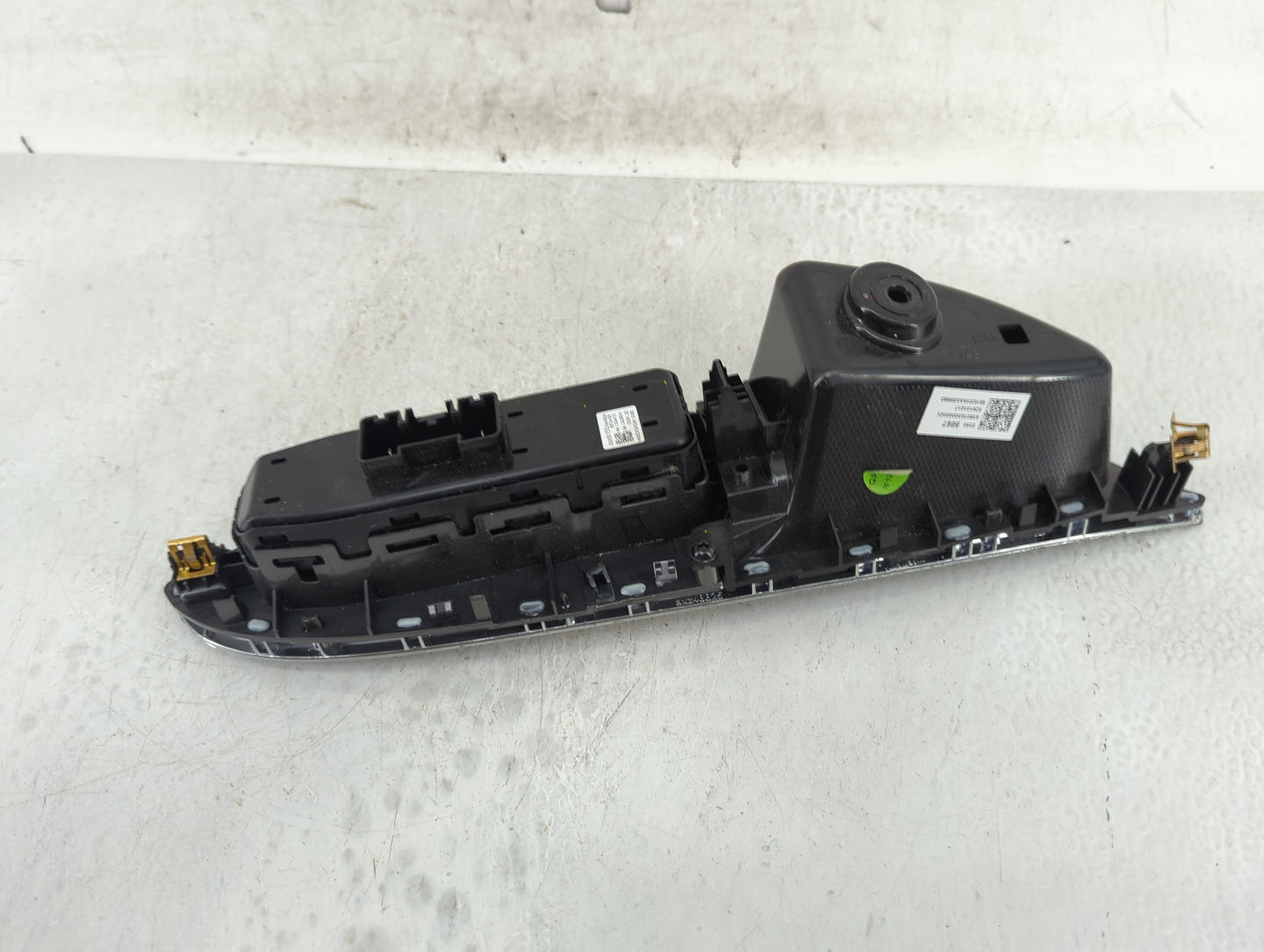 2016-2021 Chevrolet Malibu Master Power Window Switch Replacement Driver Side Left P/N:23308155 Fits OEM Used Auto Parts - O