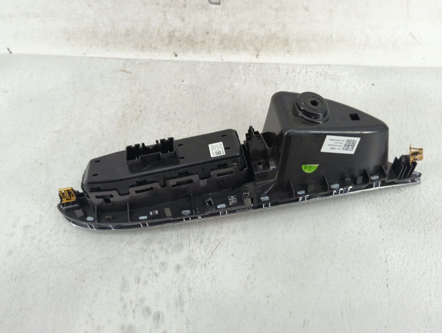 2016-2021 Chevrolet Malibu Master Power Window Switch Replacement Driver Side Left P/N:23308155 Fits OEM Used Auto Parts - O