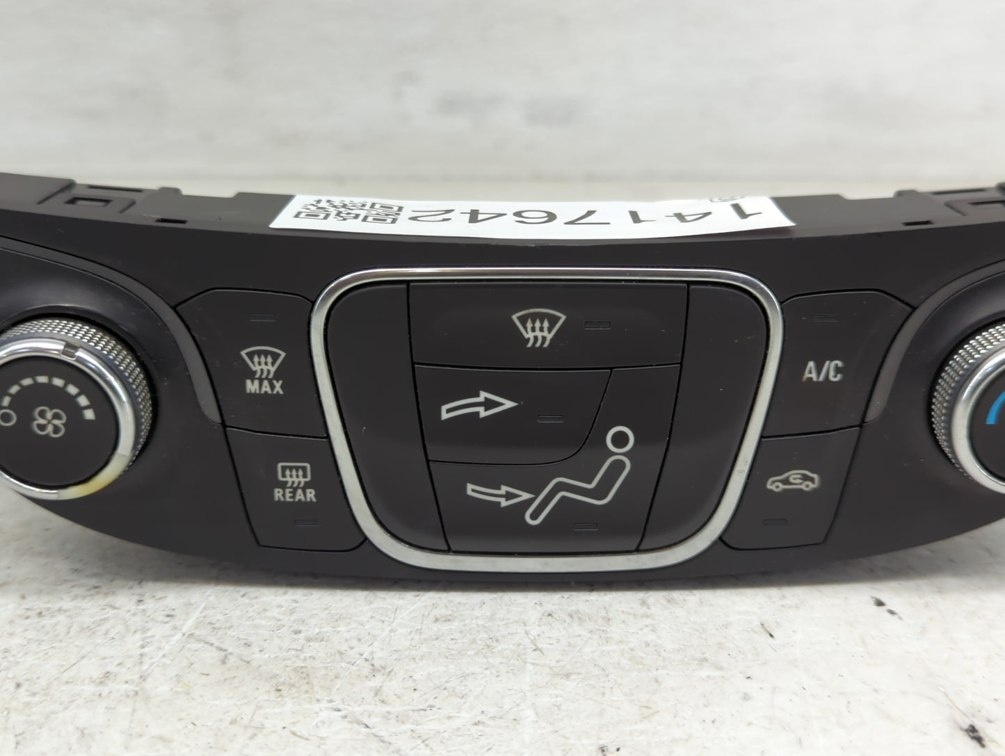 2016-2017 Chevrolet Malibu Climate Control Module Temperature AC/Heater Replacement P/N:000235226 23414952 Fits Fits 2016 20