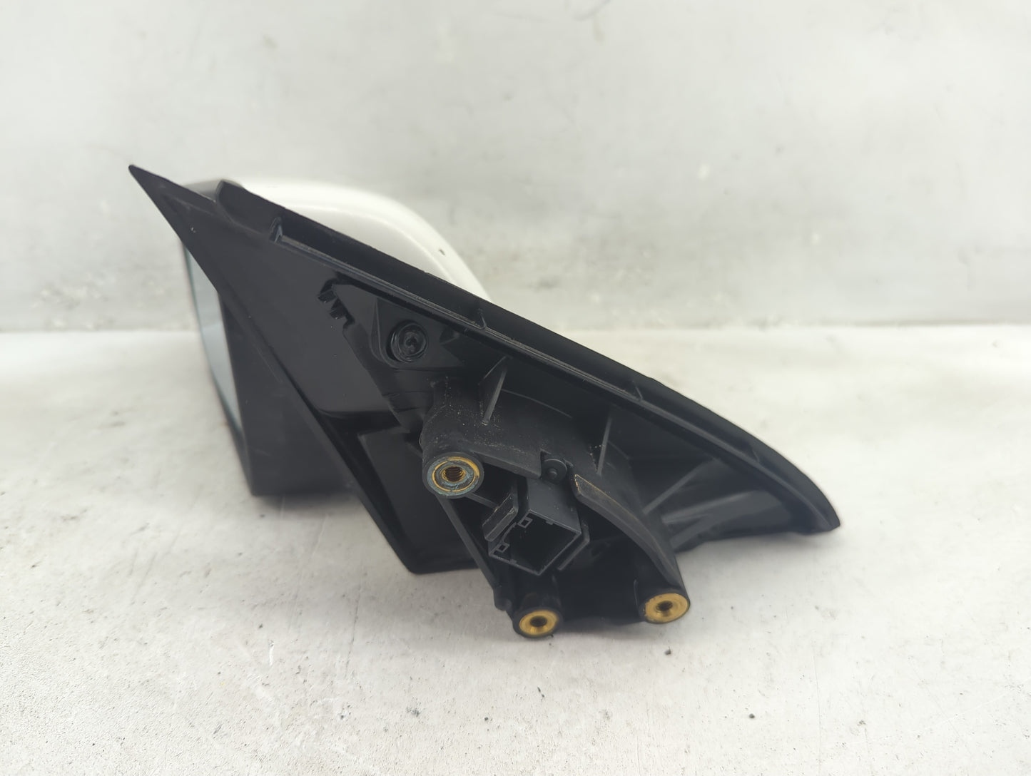 2014-2016 Chevrolet Malibu Driver Side View Mirror - Left Door Mirror OEM Used - Oemusedautoparts1.com
