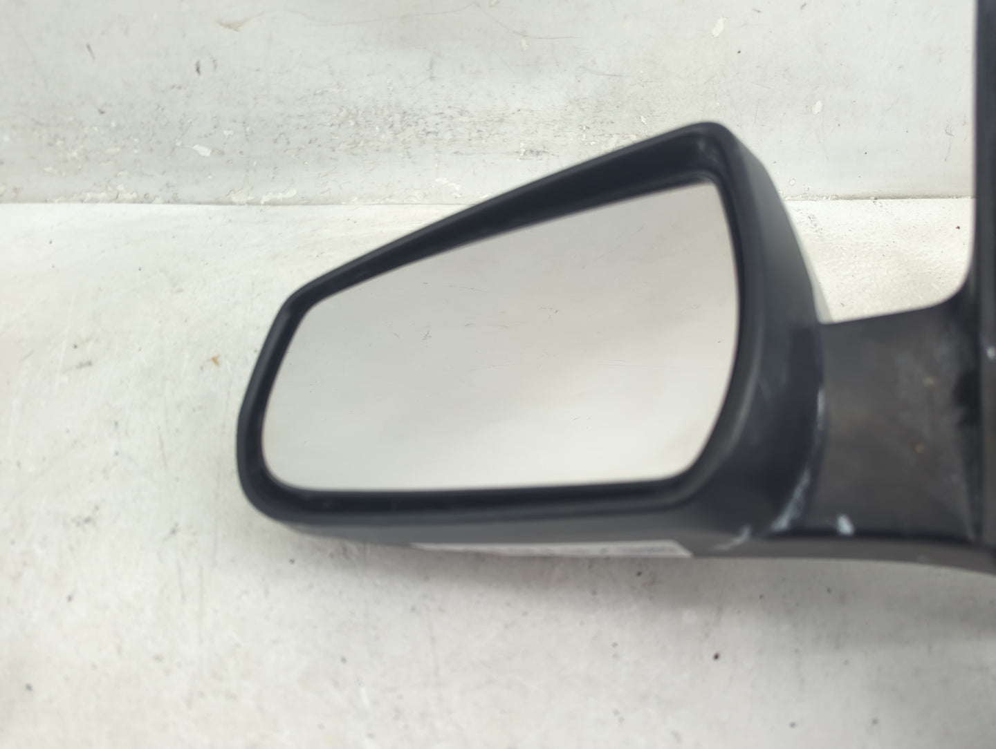 2014-2016 Chevrolet Malibu Driver Side View Mirror - Left Door Mirror OEM Used - Oemusedautoparts1.com