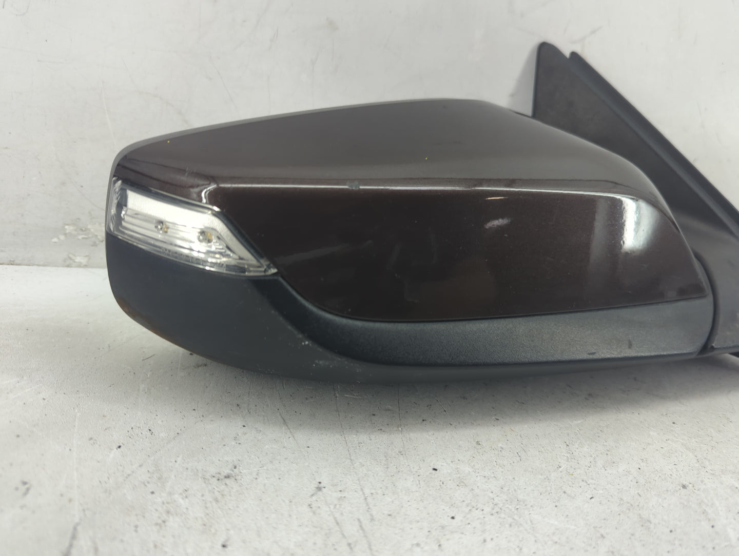 2016-2018 Chevrolet Malibu Passenger Side View Mirror - Right Door Mirror OEM Used - Oemusedautoparts1.com