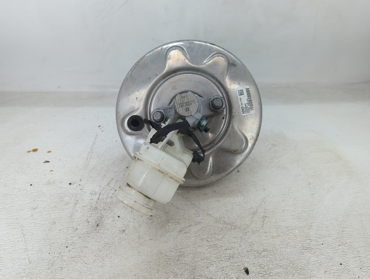 2016-2021 Chevrolet Malibu Power Brake Booster Oem 1422933 - Oemusedautoparts1.com