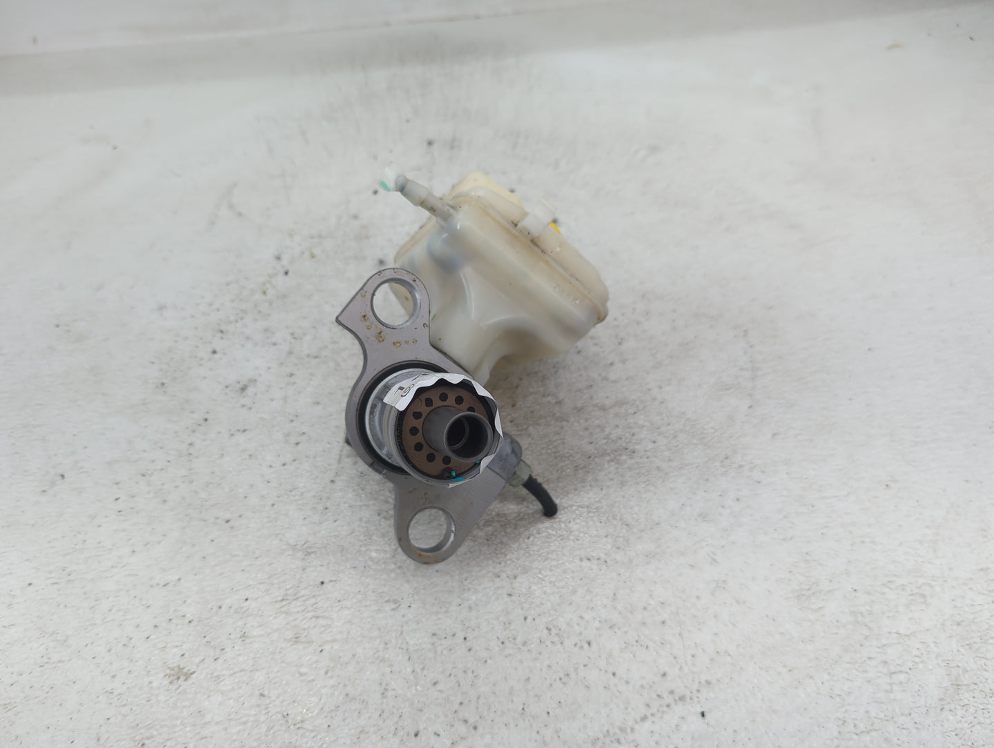 2016-2021 Chevrolet Malibu Power Brake Booster Oem - Oemusedautoparts1.com
