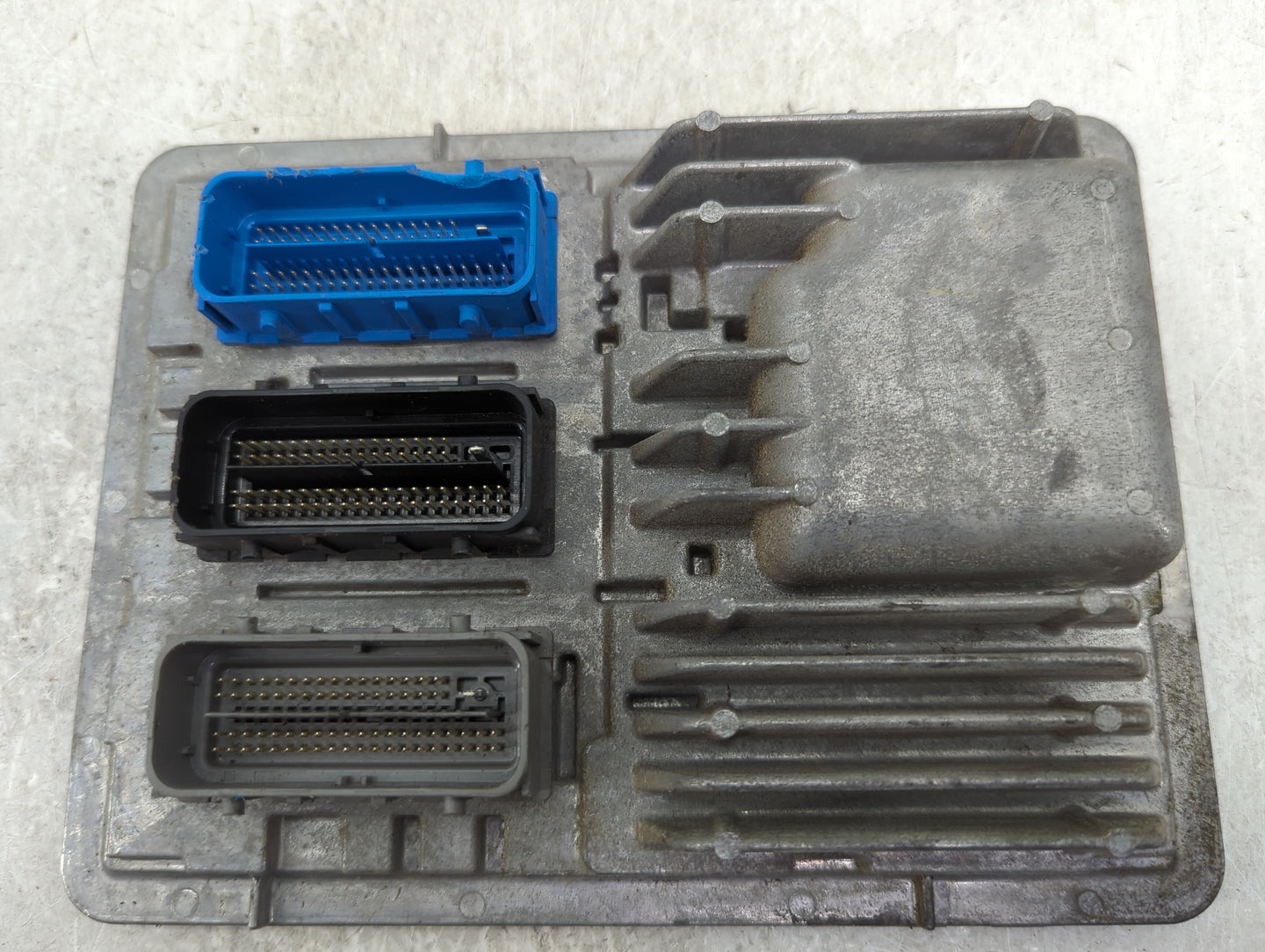 2016 Chevrolet Malibu PCM Engine Control Computer ECU ECM PCU OEM P/N:12675580 Fits OEM Used Auto Parts - Oemusedautoparts1.