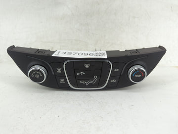 2016-2017 Chevrolet Malibu Climate Control Module Temperature AC/Heater Replacement P/N:23414952 7370200000000X Fits OEM Use