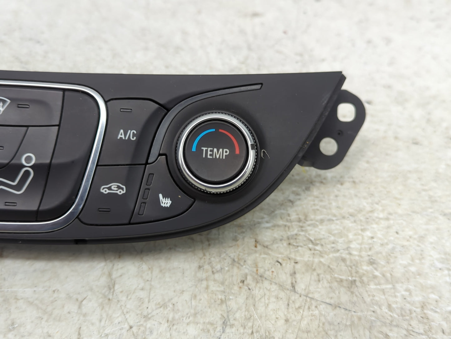 2016-2017 Chevrolet Malibu Climate Control Module Temperature AC/Heater Replacement P/N:23414953 QFGM604A Fits Fits 2016 201