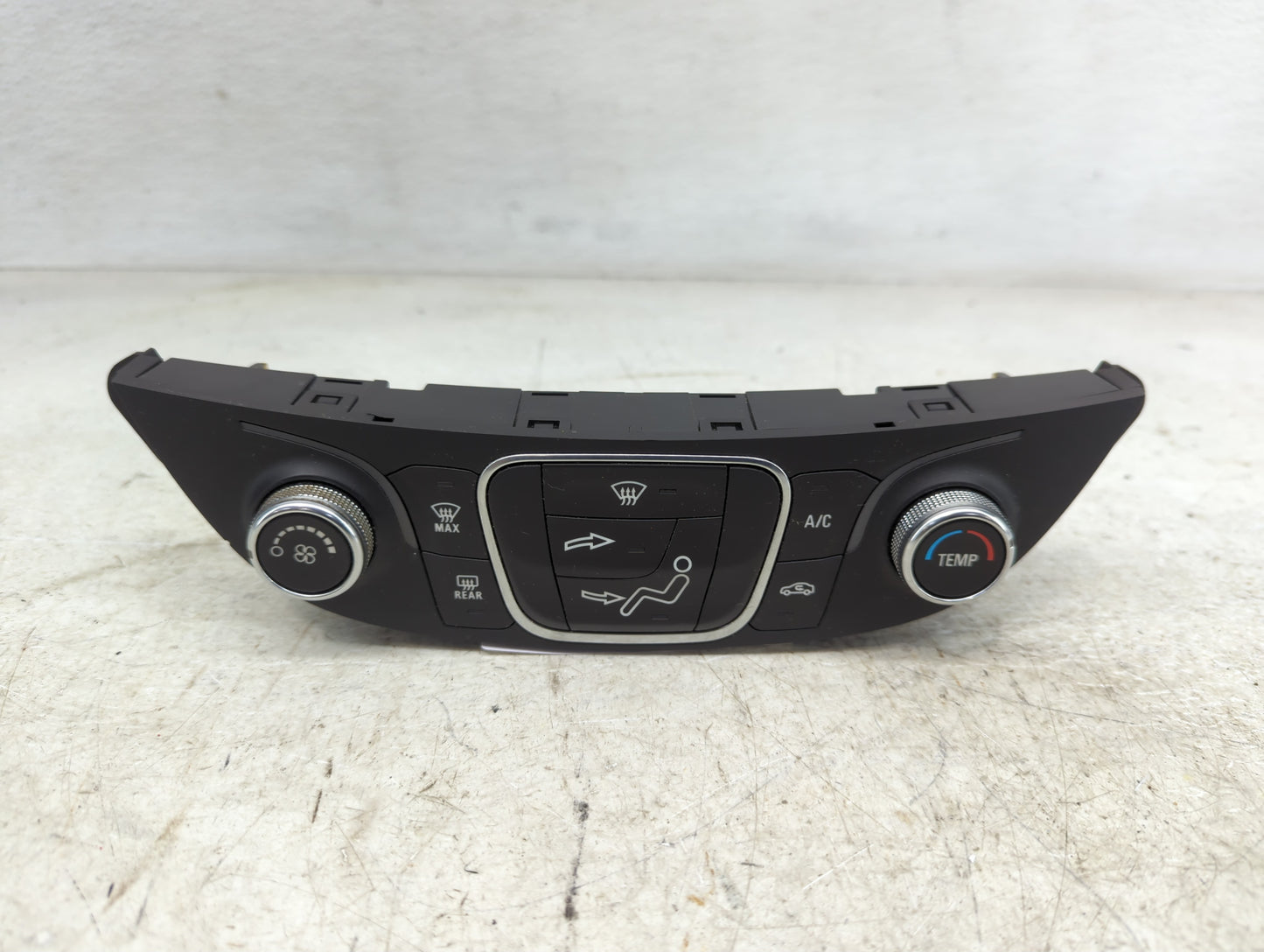 2016-2017 Chevrolet Malibu Climate Control Module Temperature AC/Heater Replacement P/N:23414952 7370200000000X Fits OEM Use