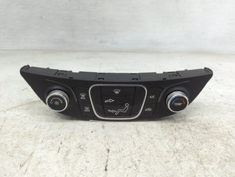 compare product 2016-2017 Chevrolet Malibu Climate Control Module Temperature AC/Heater Replacement P/N:23414952 7370200000000X Fits OEM Used Auto Parts