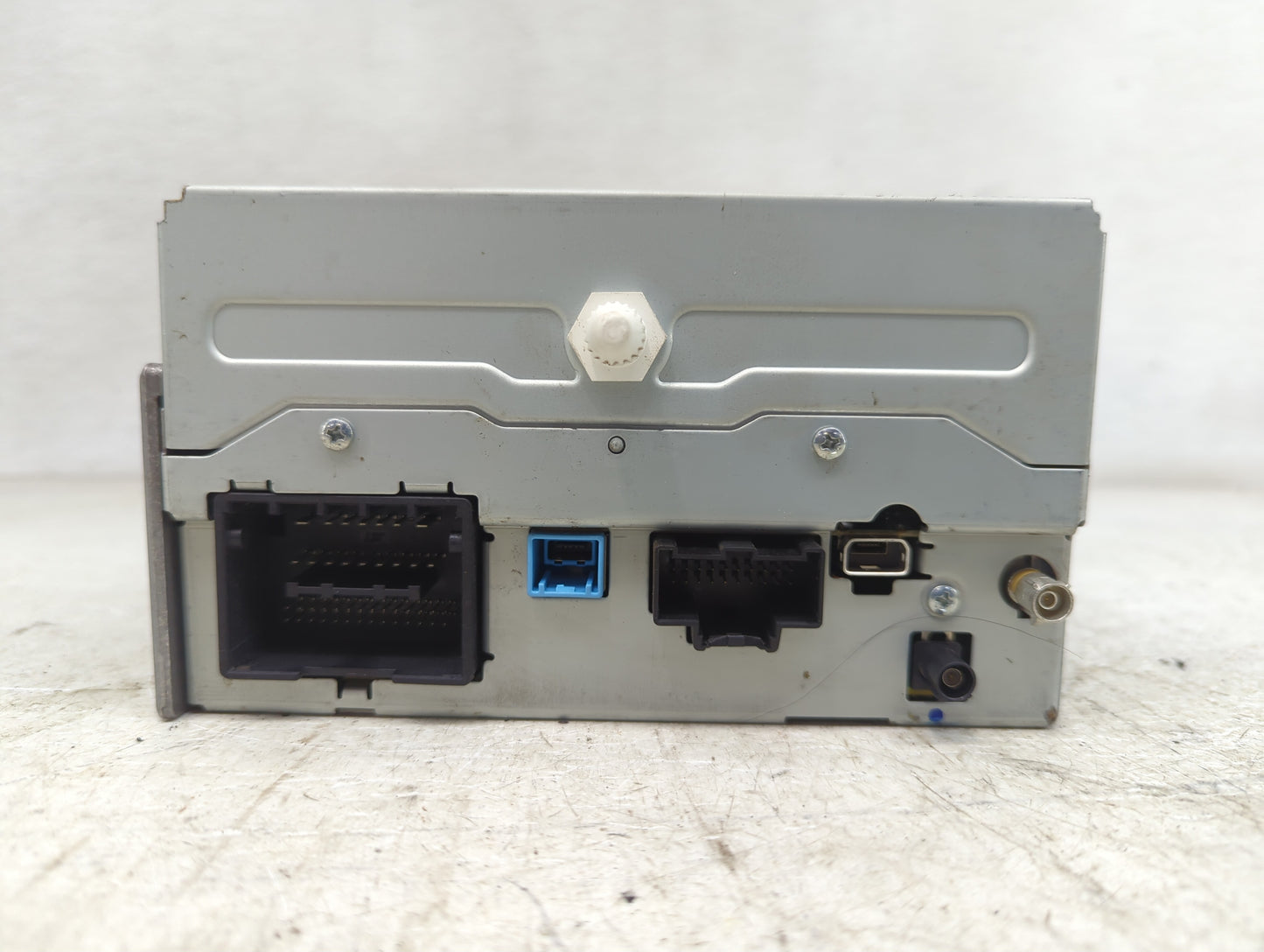 2016 Chevrolet Malibu Radio AM FM Cd Player Receiver Replacement P/N:23284461 Fits Fits 2017 OEM Used Auto Parts - Oemusedau