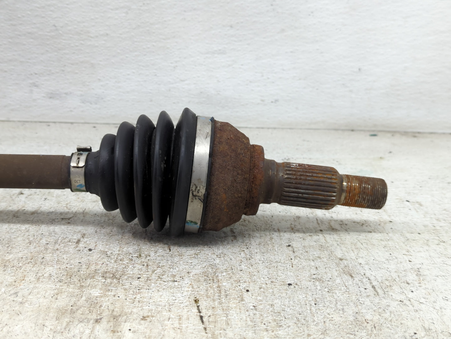 2016-2018 Chevrolet Malibu Axle Shaft Front Driver Cv C/v - Oemusedautoparts1.com