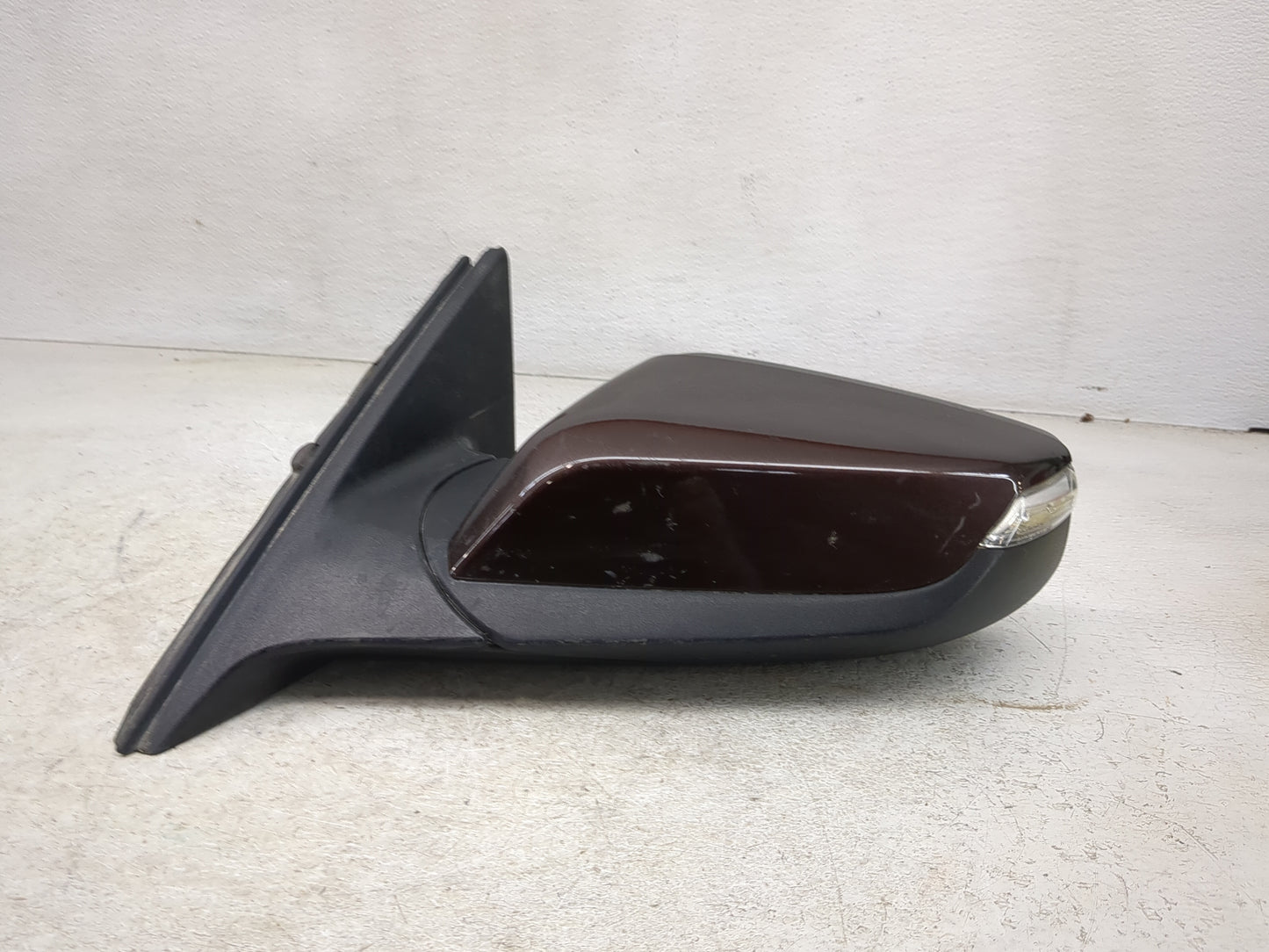 2016-2018 Chevrolet Malibu Driver Side View Mirror - Left Door Mirror OEM Used - Oemusedautoparts1.com