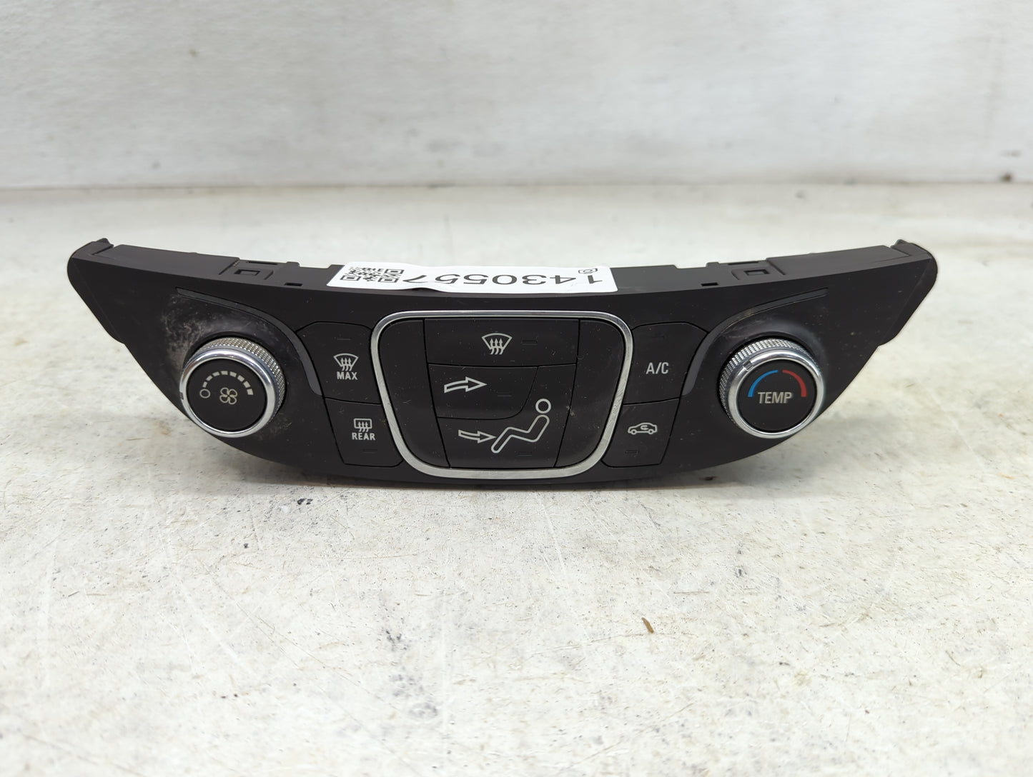 2016 Chevrolet Malibu Climate Control Module Temperature AC/Heater Replacement P/N:23414952 7370200000000X, 000235226 Fits O