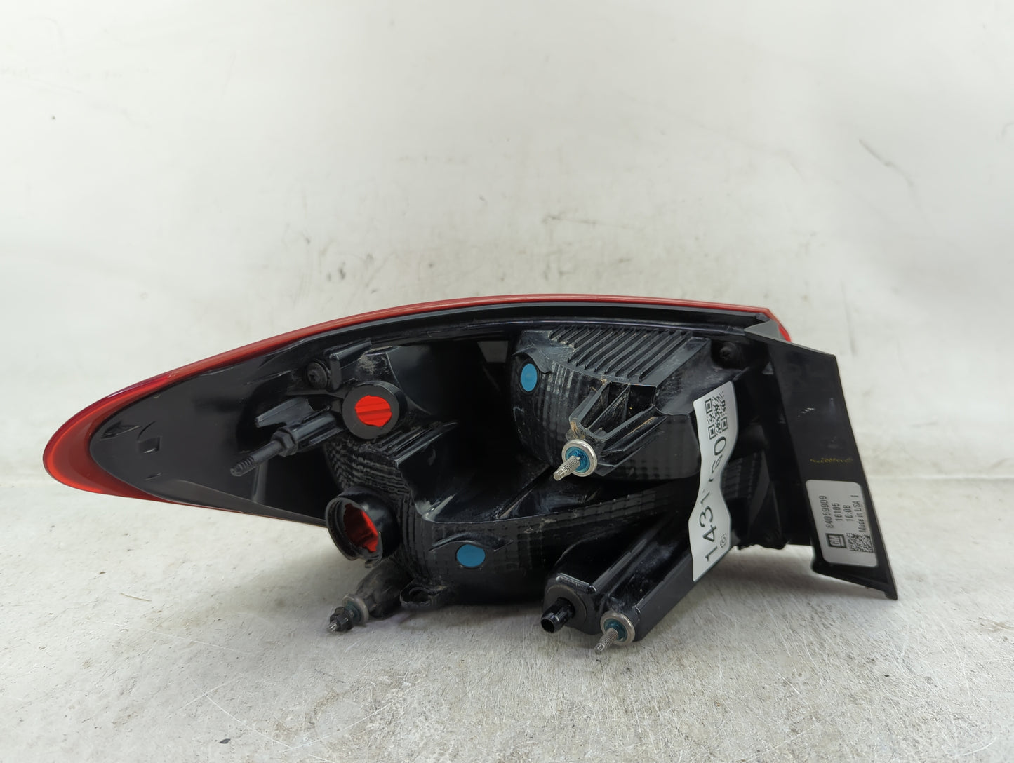 2016 Chevrolet Malibu Tail Light Assembly Driver Left OEM P/N:84059909 Fits OEM Used Auto Parts - Oemusedautoparts1.com