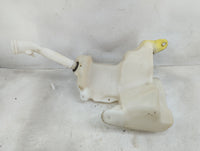 2016-2016 Chevrolet Malibu Windshield Washer Fluid Reservoir Bottle Oem - Oemusedautoparts1.com