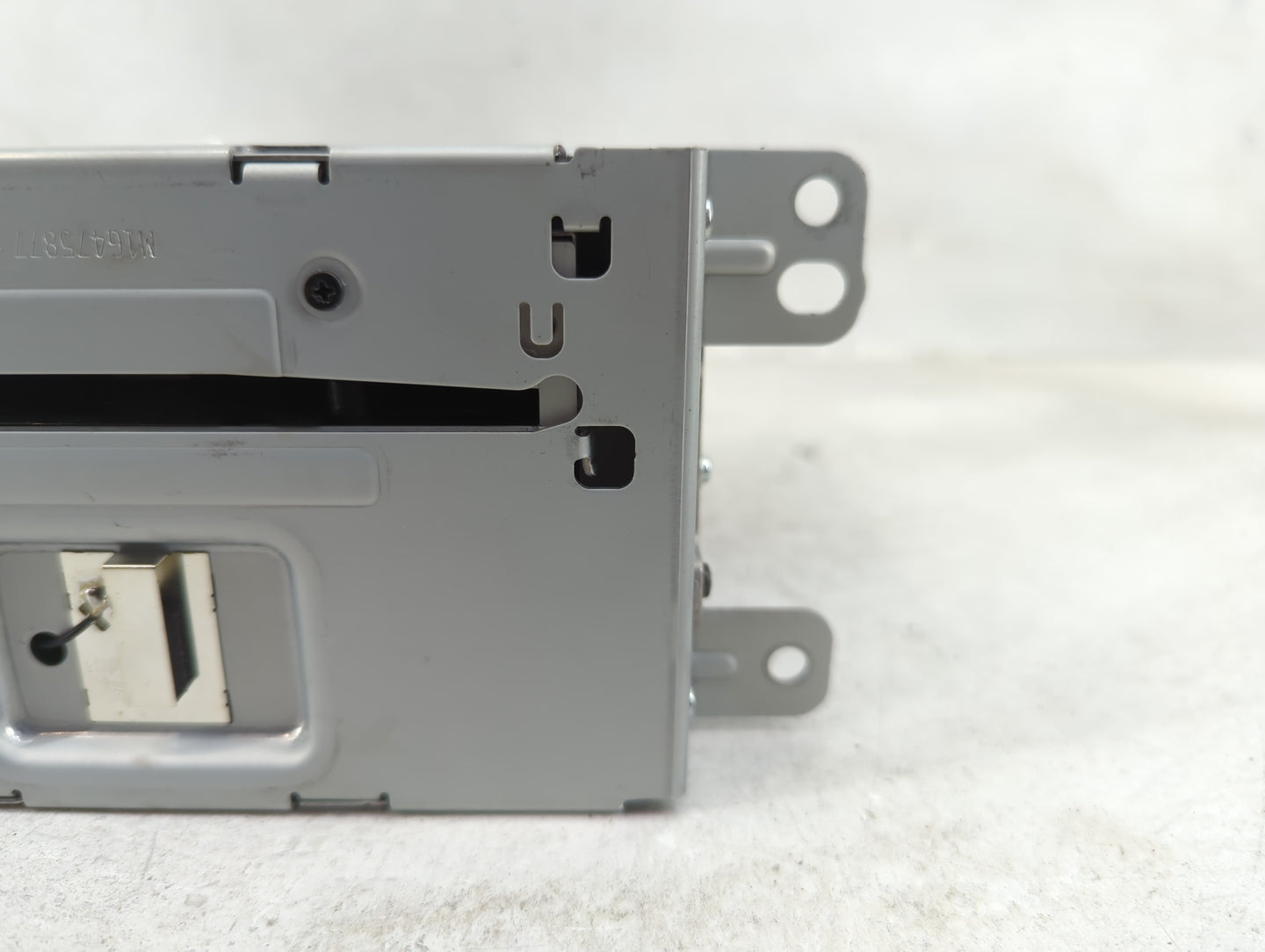 2014-2016 Chevrolet Malibu Radio AM FM Cd Player Receiver Replacement P/N:23284461 GA-130-COLR-NT Fits Fits 2014 2015 2016 O