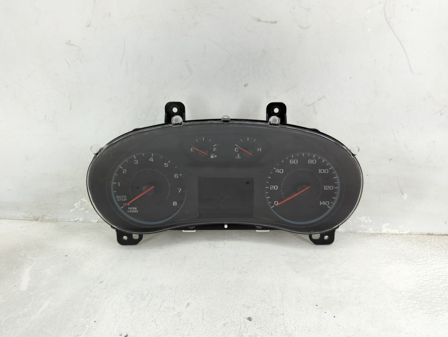 2016 Chevrolet Malibu Instrument Cluster Speedometer Gauges P/N:84057458 Fits OEM Used Auto Parts - Oemusedautoparts1.com