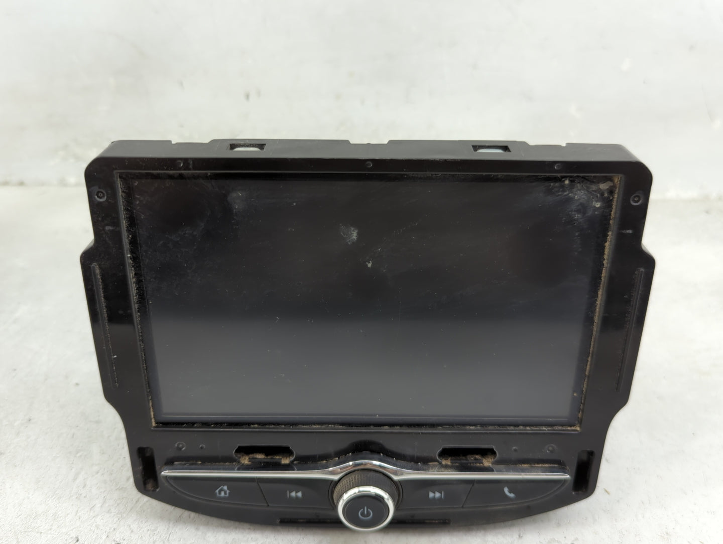2016 Chevrolet Malibu Radio AM FM Cd Player Receiver Replacement Fits OEM Used Auto Parts - Oemusedautoparts1.com