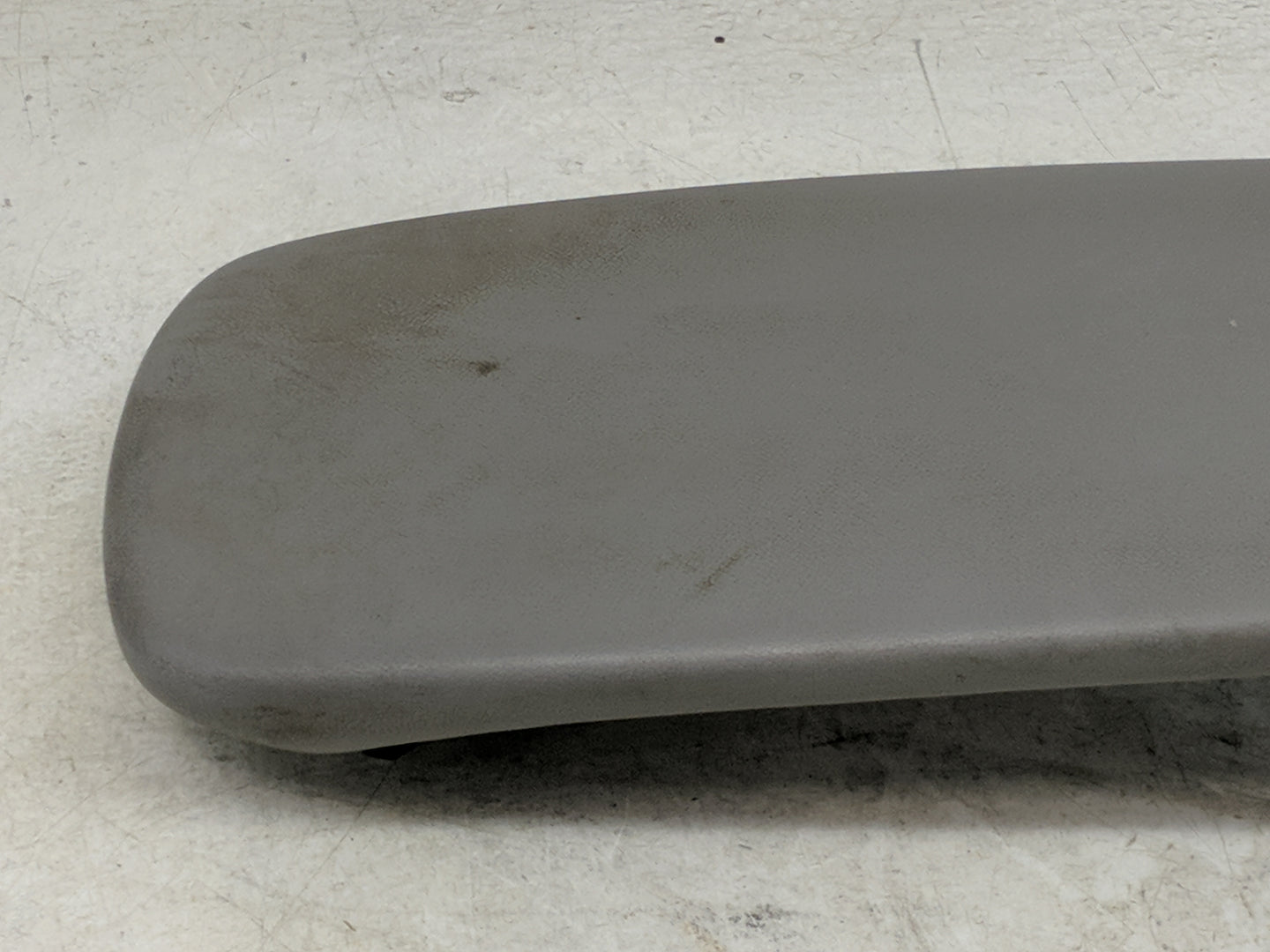 2016 Chevrolet Malibu Center Console Armrest Cover Lid Fits OEM Used Auto Parts - Oemusedautoparts1.com