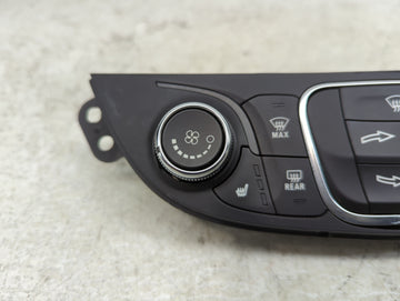 2016-2017 Chevrolet Malibu Climate Control Module Temperature AC/Heater Replacement P/N:23414953 Fits Fits 2016 2017 OEM Used Auto Parts