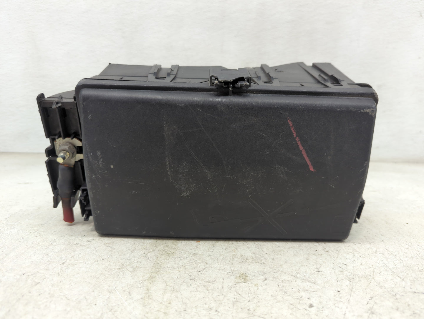 2014-2016 Chevrolet Malibu Fusebox Fuse Box Panel Relay Module P/N:23424337 Fits Fits 2014 2015 2016 OEM Used Auto Parts - O