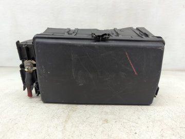 2014-2016 Chevrolet Malibu Fusebox Fuse Box Panel Relay Module P/N:23424337 Fits Fits 2014 2015 2016 OEM Used Auto Parts - O