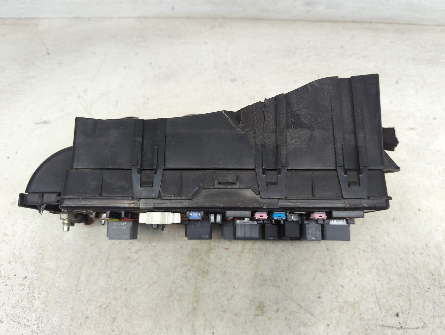 2014-2016 Chevrolet Malibu Fusebox Fuse Box Panel Relay Module P/N:23424337 Fits Fits 2014 2015 2016 OEM Used Auto Parts - O