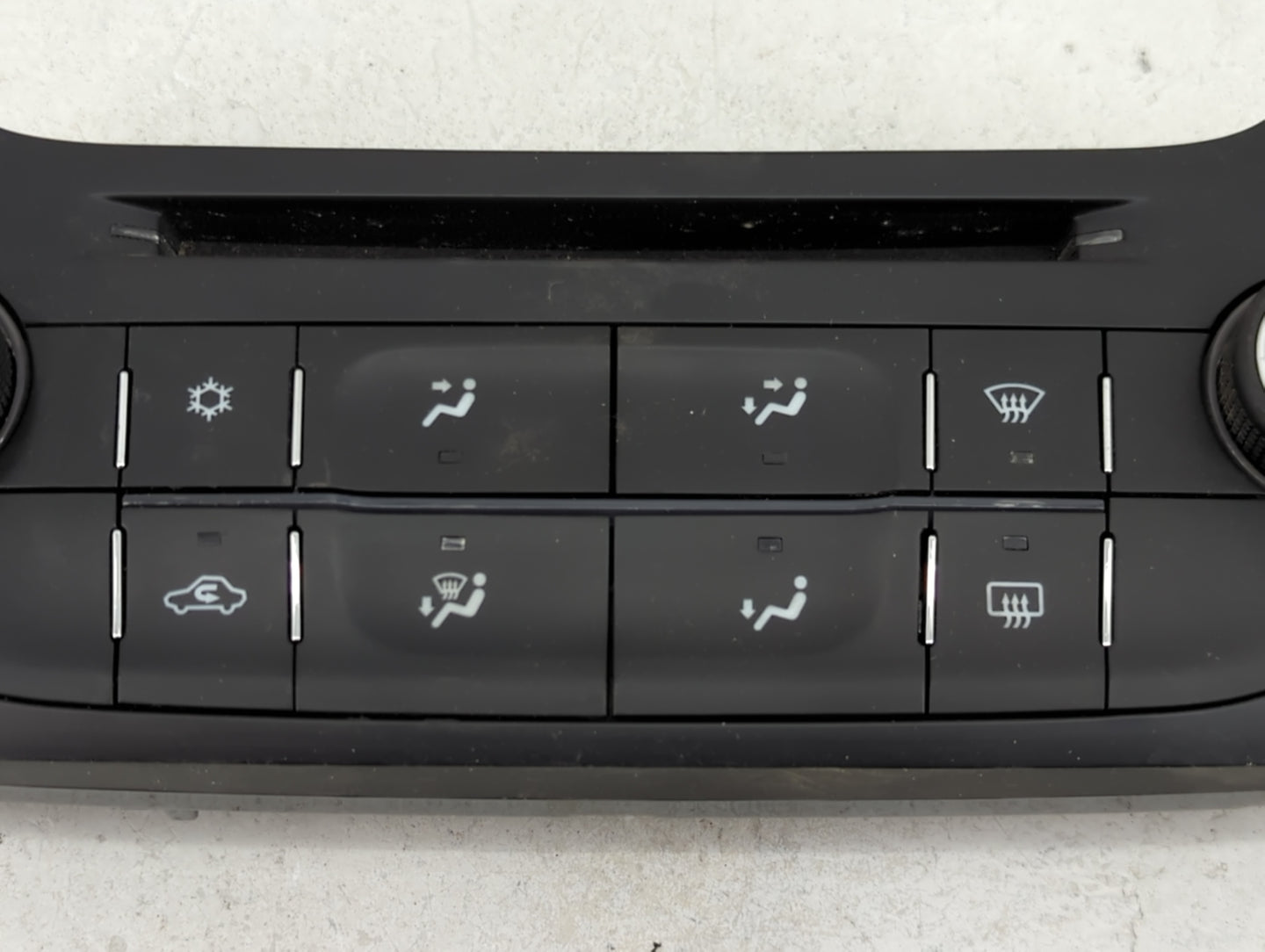 2014-2016 Chevrolet Malibu Climate Control Module Temperature AC/Heater Replacement P/N:23465797 545290509 Fits OEM Used Aut