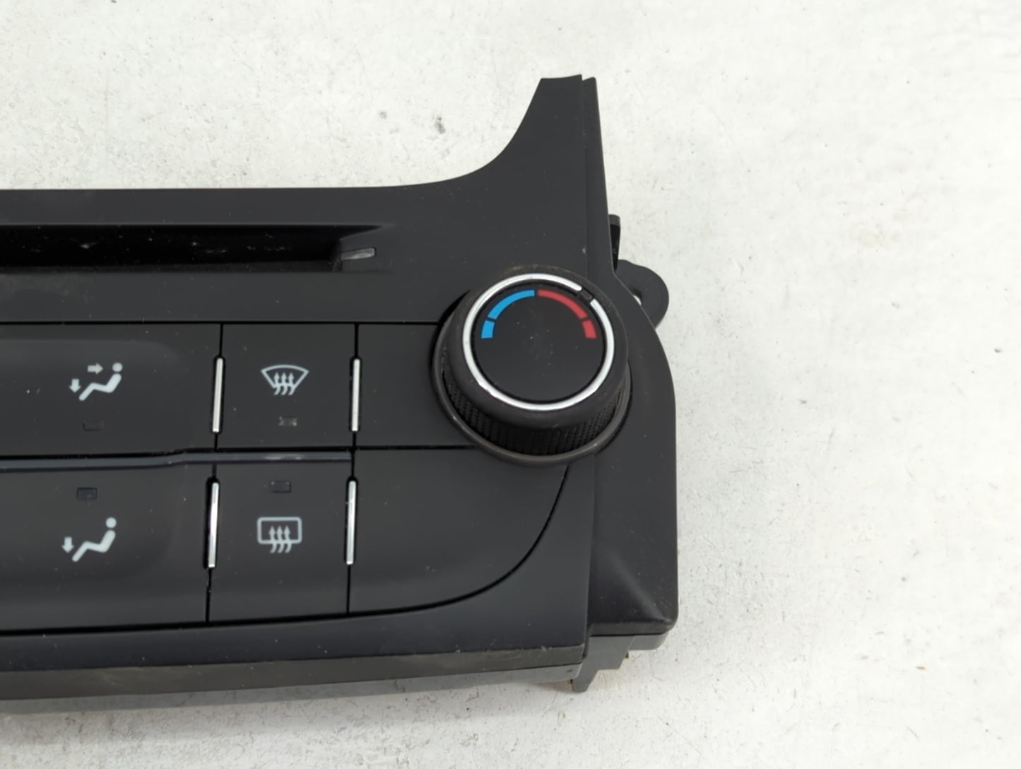 2014-2016 Chevrolet Malibu Climate Control Module Temperature AC/Heater Replacement P/N:23465797 545290509 Fits OEM Used Aut