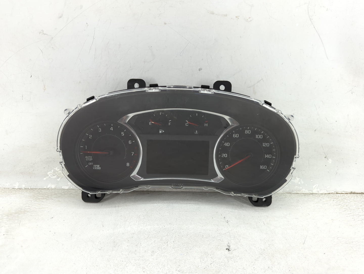 2016 Chevrolet Malibu Instrument Cluster Speedometer Gauges P/N:84031638 Miles: Fits OEM Used Auto Parts - Oemusedautoparts1