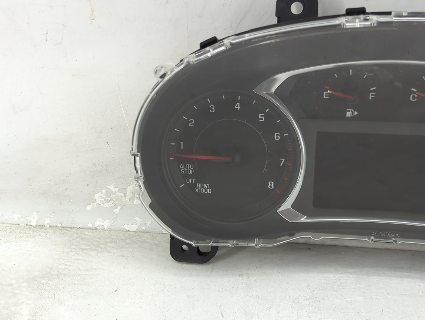 2016 Chevrolet Malibu Instrument Cluster Speedometer Gauges P/N:84031638 Miles: Fits OEM Used Auto Parts - Oemusedautoparts1