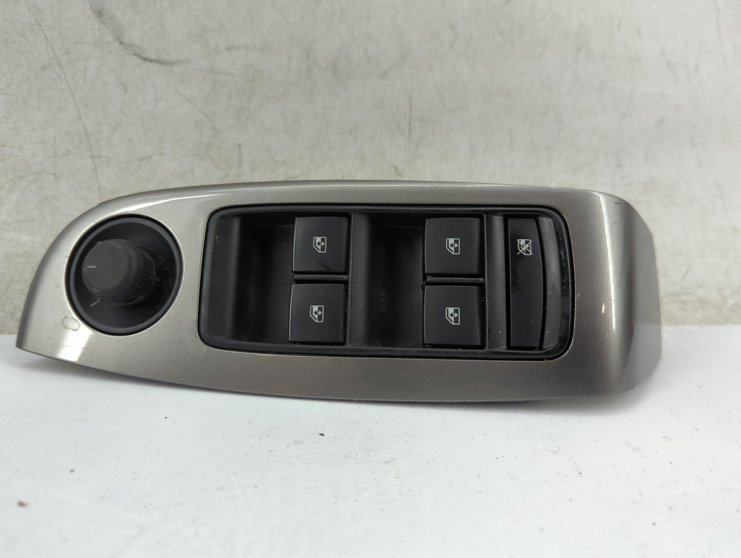 2014-2016 Chevrolet Malibu Master Power Window Switch Replacement Driver Side Left P/N:25872074 11904403 Fits OEM Used Auto 