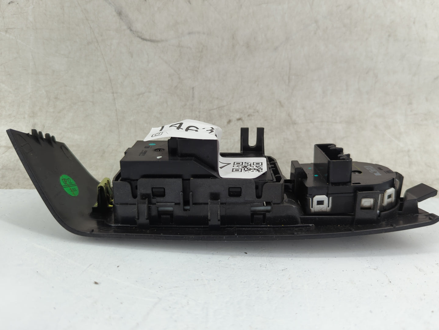 2014-2016 Chevrolet Malibu Master Power Window Switch Replacement Driver Side Left P/N:25872074 11904403 Fits OEM Used Auto 